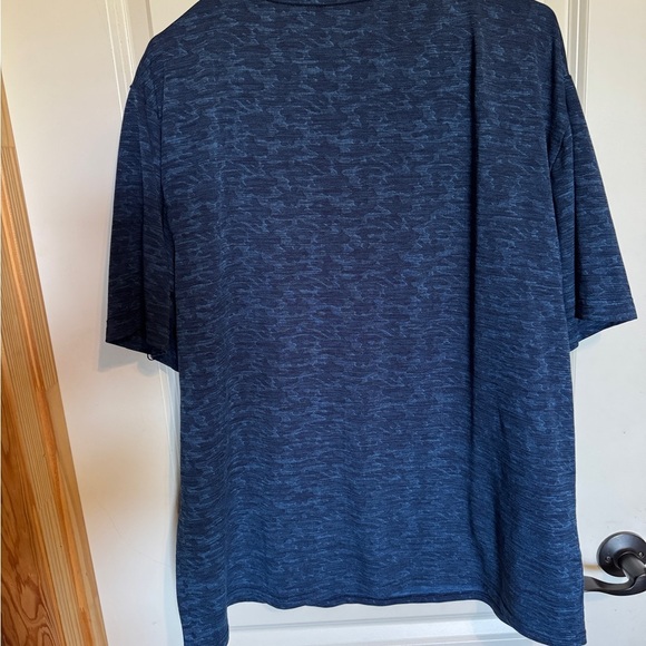 Men’s Reebok Blue Pattern athletic shirt Size 2XL - Picture 3 of 3